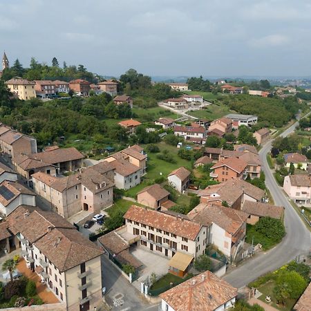 Byvigin Hotel Magliano Alfieri Kültér fotó