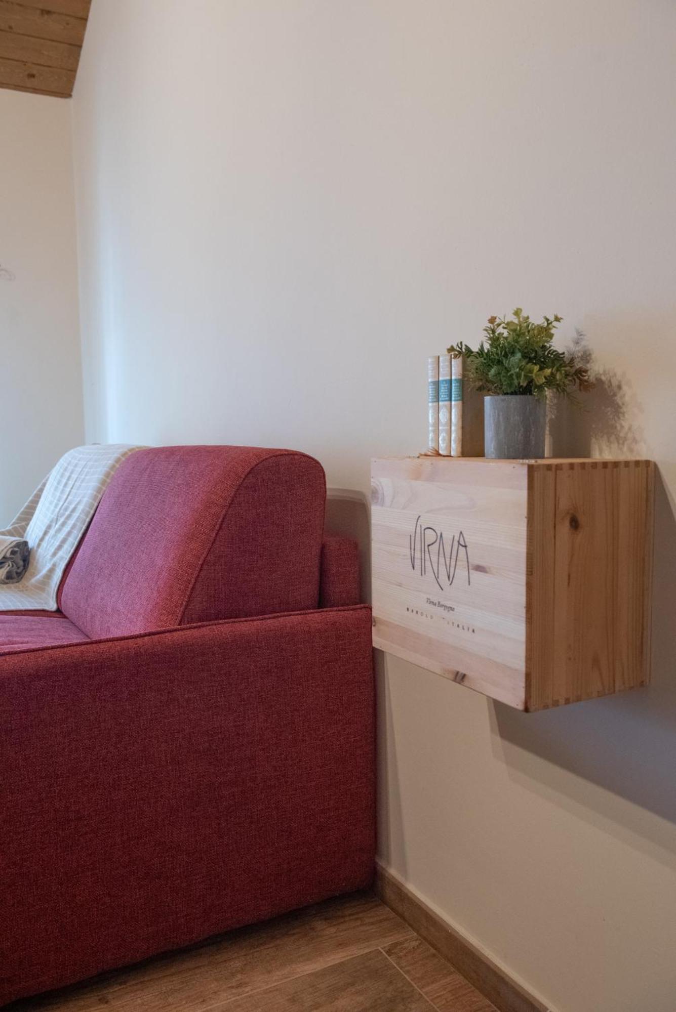 Byvigin Hotel Magliano Alfieri Kültér fotó