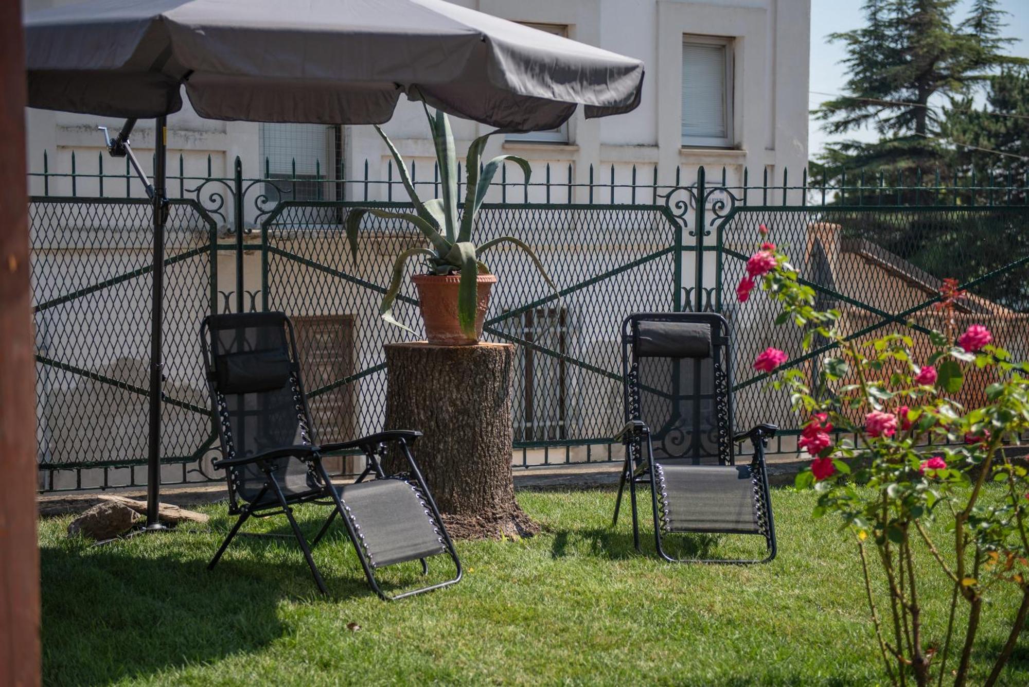Byvigin Hotel Magliano Alfieri Kültér fotó